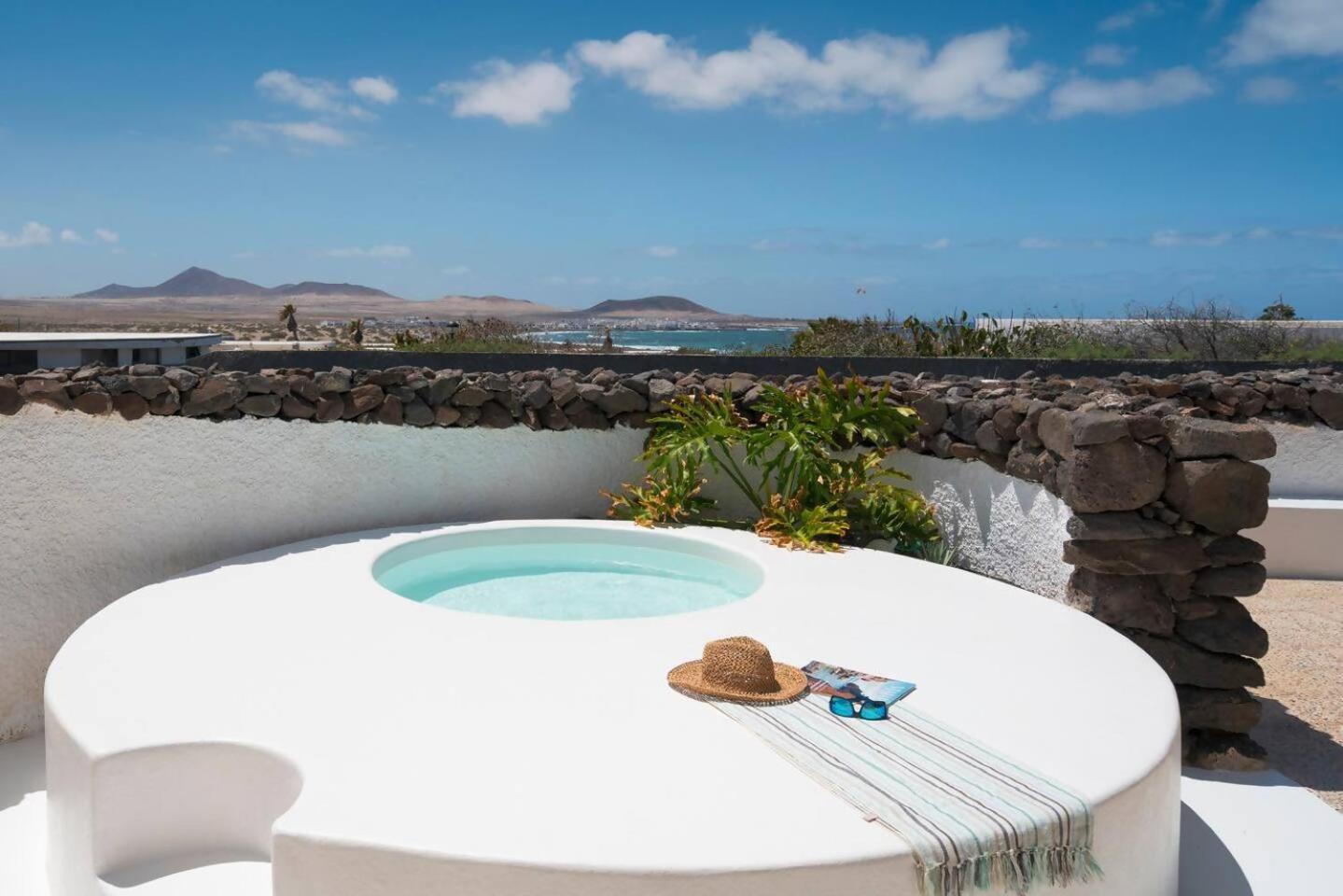 Lanzarote Famara Beach Bungalow Экстерьер фото
